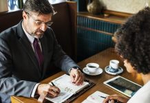 How To Manage Technology in your Restaurant TellMeHow